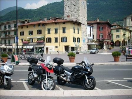 Pause in Piscone am Iseo-See,
schöner großer See