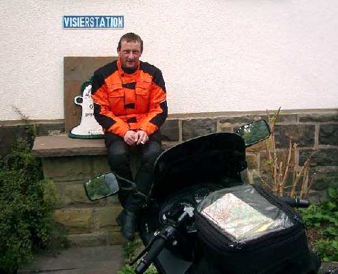 Michael brauchte doch noch einen Kaffee
